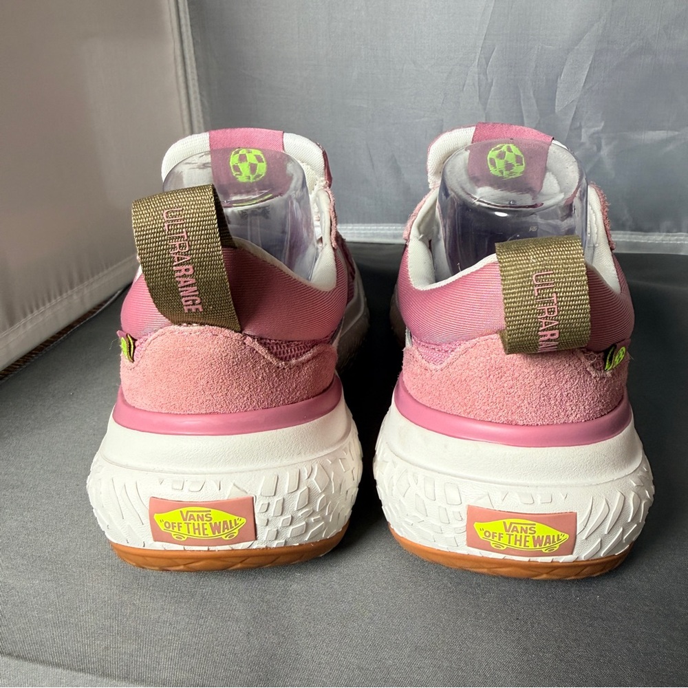 Vans UltraRange Neo VR3 Shoes Sneakers Women's Size 8 Men's 6.5 US Pink - Picture 7 of 7